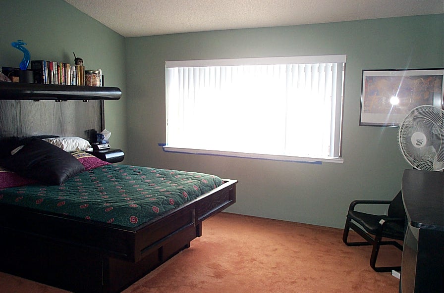 bedroom2.jpg