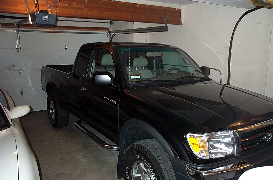 garage_truck.jpg